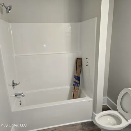 $1,600 | 246 Bohn Street, Biloxi, MS 39530