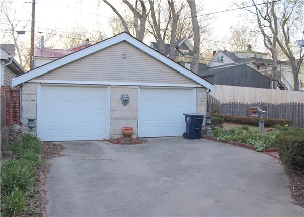 $299,900 | 4130 Mercier Street, Kansas City, MO 64111