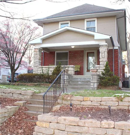 $299,900 | 4130 Mercier Street, Kansas City, MO 64111