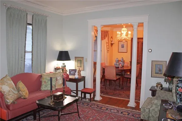 $299,900 | 4130 Mercier Street, Kansas City, MO 64111
