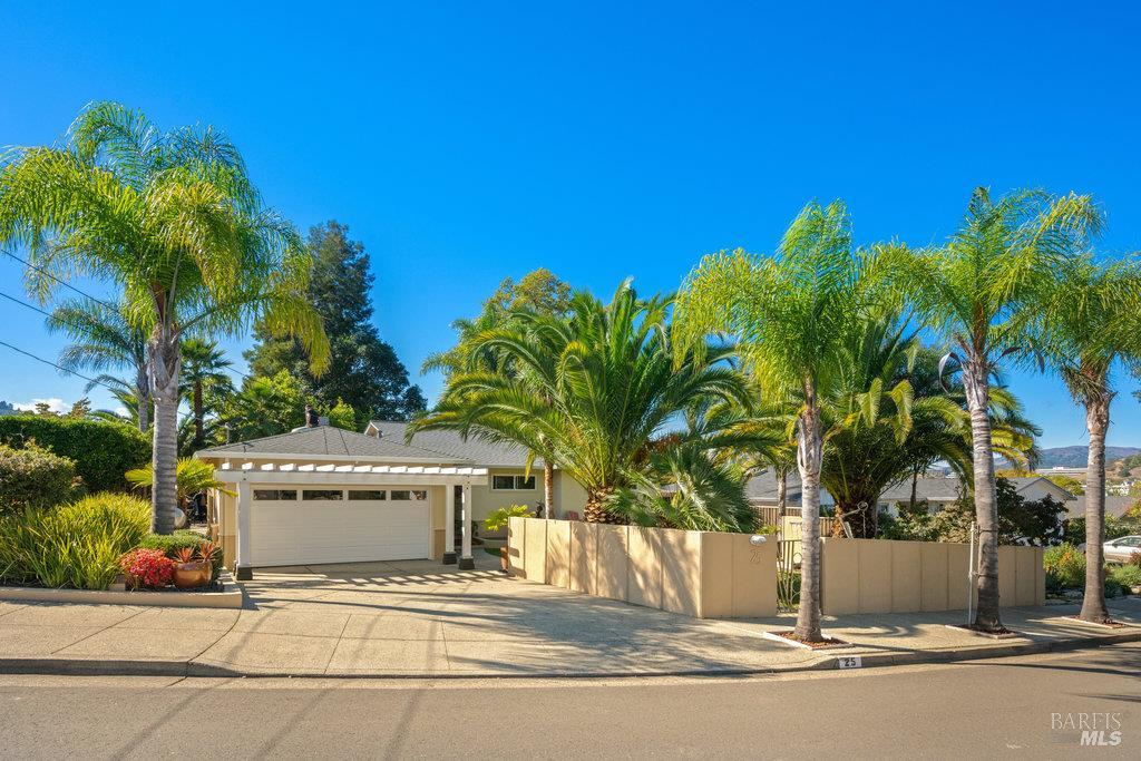 25 Meriam Drive presents a rare, once-in-a-generation opportunity to own a beautifully remodeled home on a trophy lot — a private garden oasis in Northbridge. On the market for the first time in 28 years!