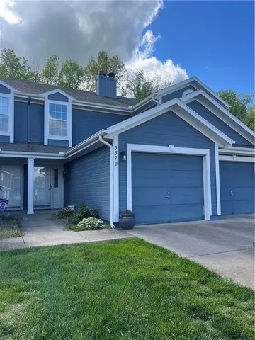 $215,000 | 5570 Northwest Sunrise Meadow Lane, Lee's Summit, MO 64064