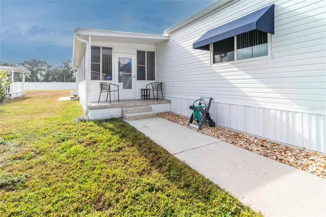 $184,900 | 214 Leisure Way, Palmetto, FL 34221