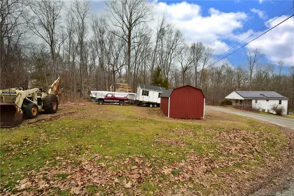 $74,900 | 76 Park Road, Lebanon, CT 06249