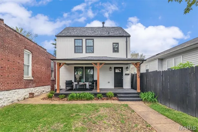 $2,600 | 6815 Wise Avenue, St. Louis, MO 63139