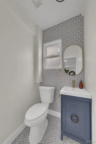 $2,600 | 6815 Wise Avenue, St. Louis, MO 63139