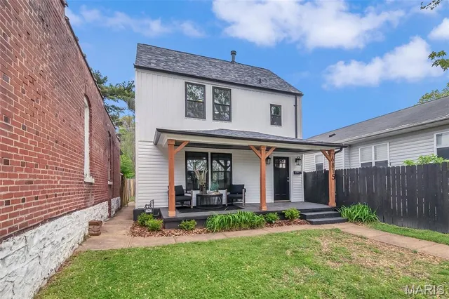 $2,600 | 6815 Wise Avenue, St. Louis, MO 63139