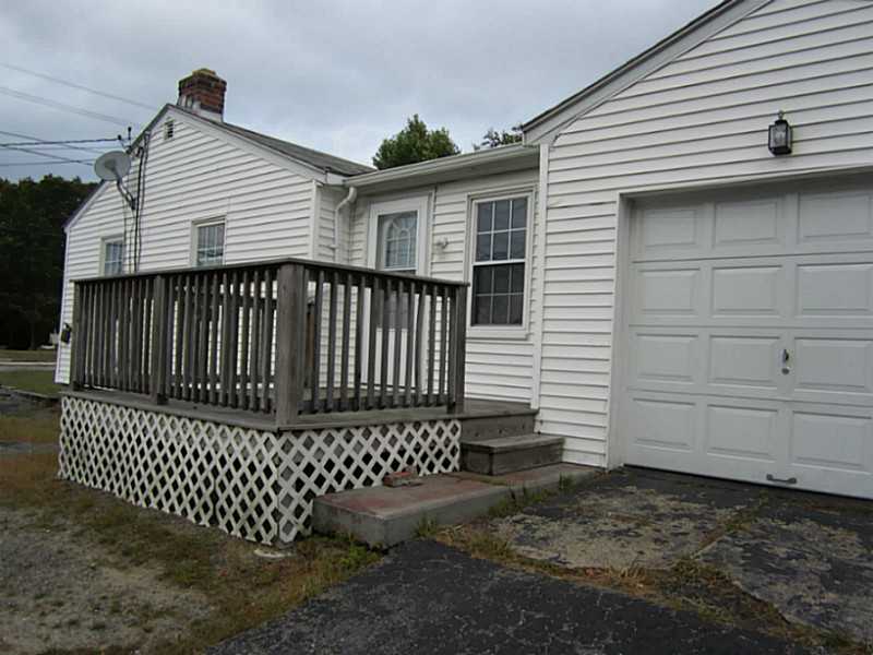 210 Airport Road Warwick, RI 02889 - Photo 7 of 7 Patio/Deck.