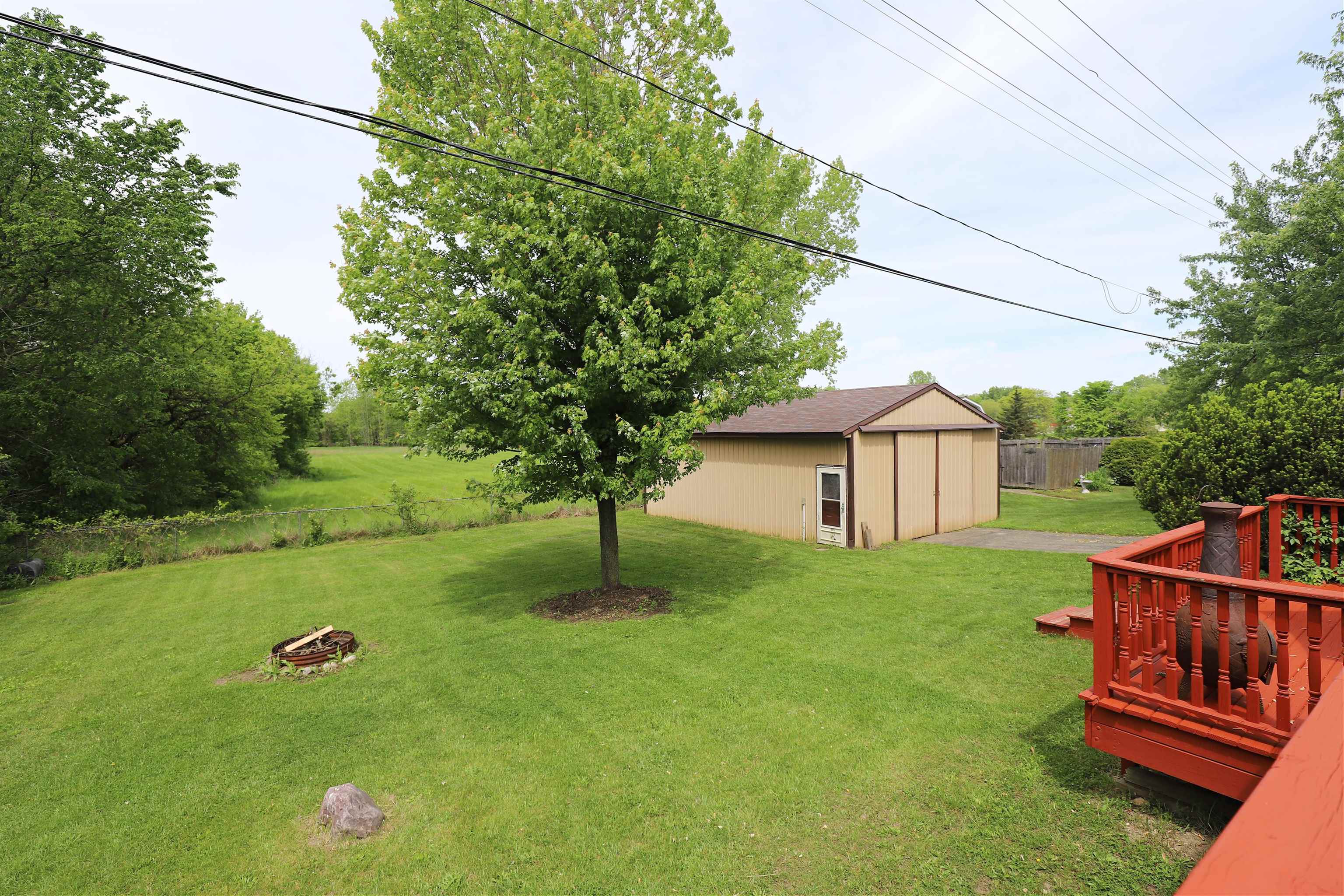 1029 North Linden Road Flint, MI 48532 - Photo 25 of 30 50176314-b28d2137-901d-4319-b8dc-453da43f2d70.JPG