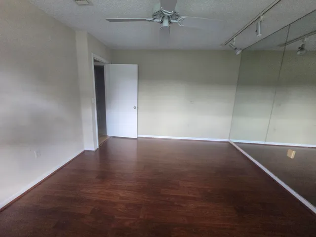 $9,000 | 32 Southport Lane, Unit B, Boynton Beach, FL 33436