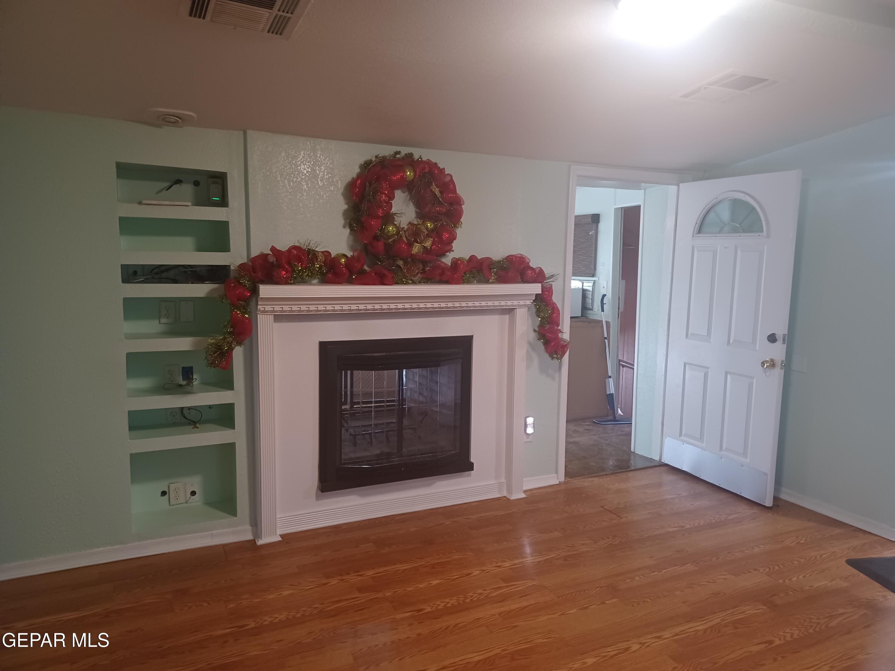 12400 Rojas Drive, Unit 103 El Paso, TX 79928 - Photo 6 of 43 20250830_110503