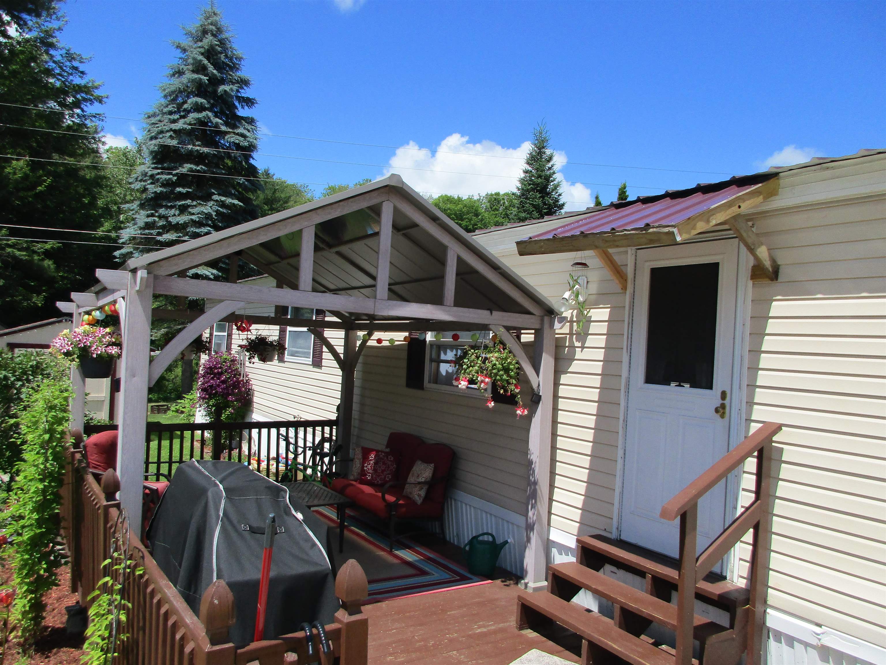 483 Hemlock Road St. George, VT 05495 - Photo 14 of 40
