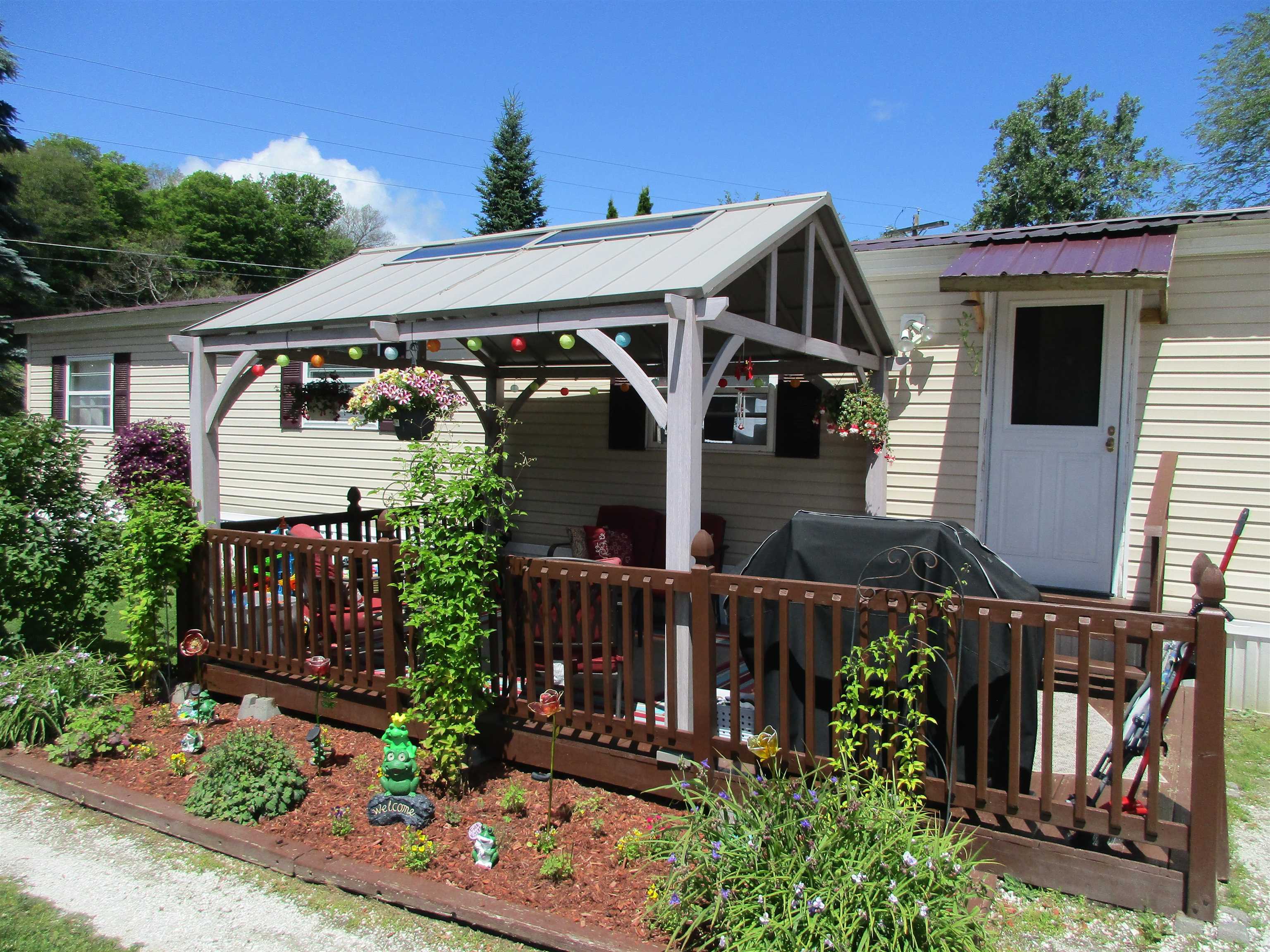 483 Hemlock Road St. George, VT 05495 - Photo 3 of 40