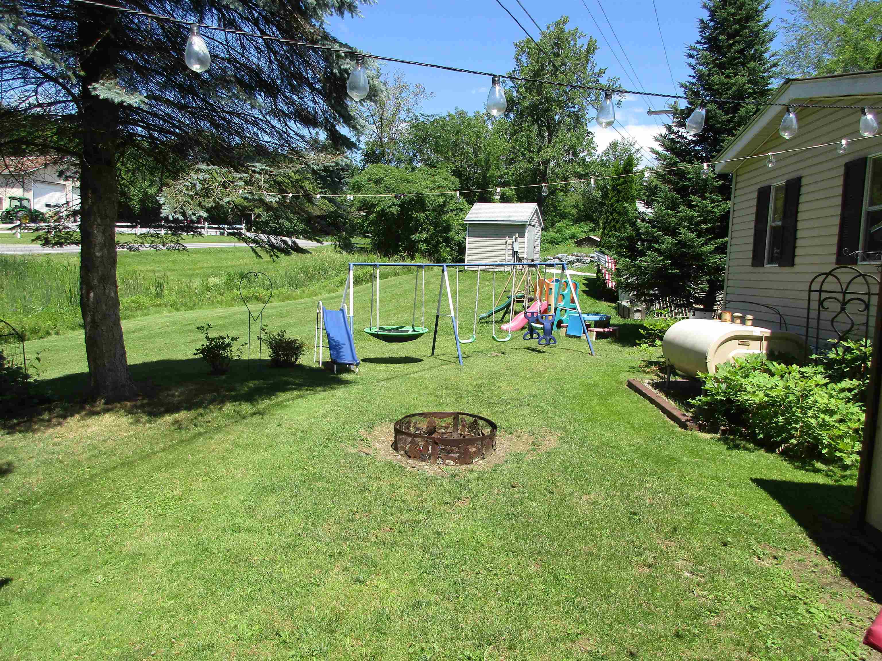 483 Hemlock Road St. George, VT 05495 - Photo 7 of 40