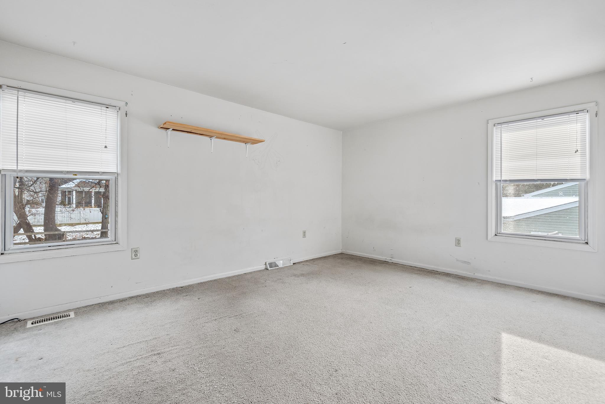 469 Amesbury Road Lancaster, PA 17601 - Photo 11 of 32 Gallery Image 11