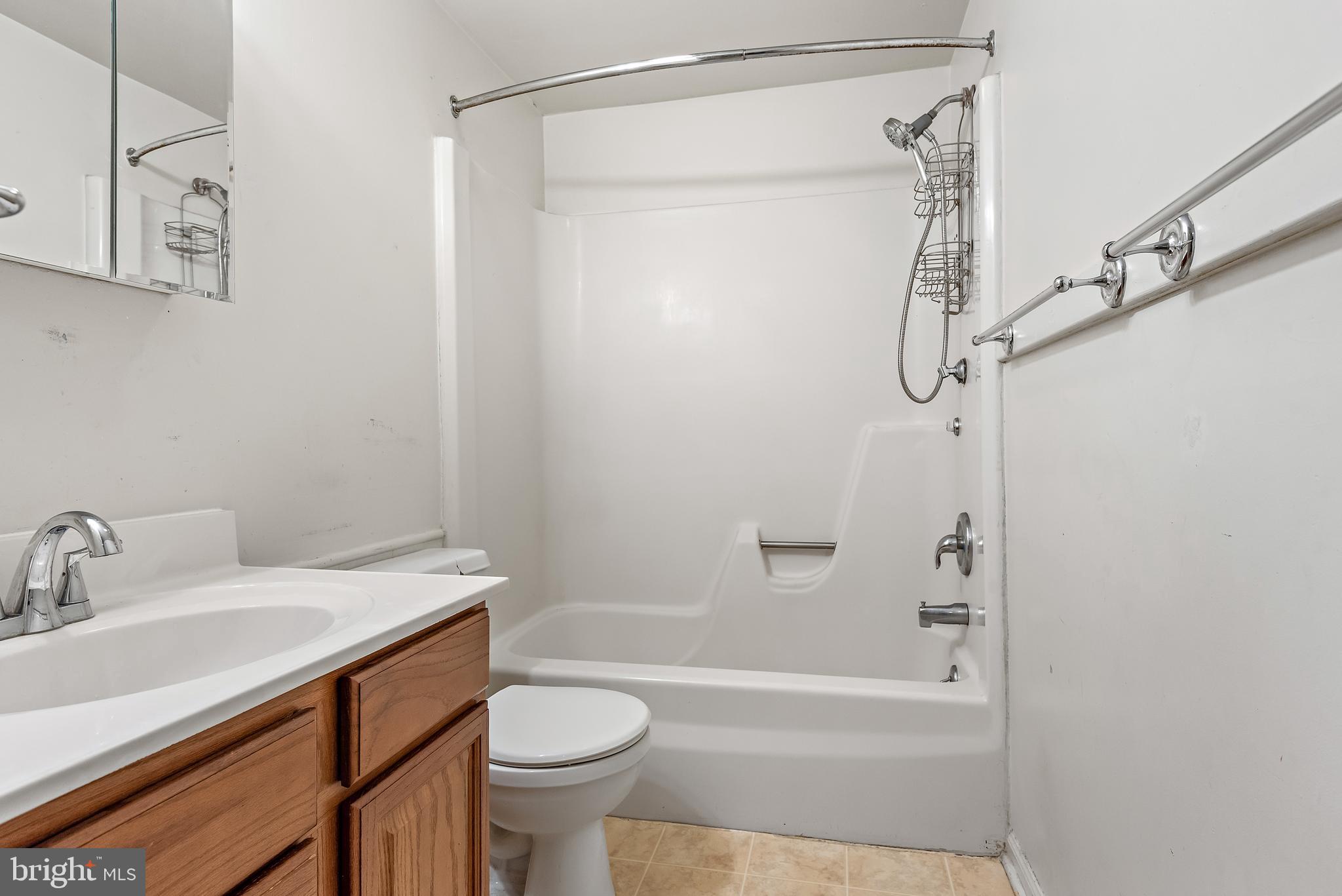 469 Amesbury Road Lancaster, PA 17601 - Photo 18 of 32 Gallery Image 18