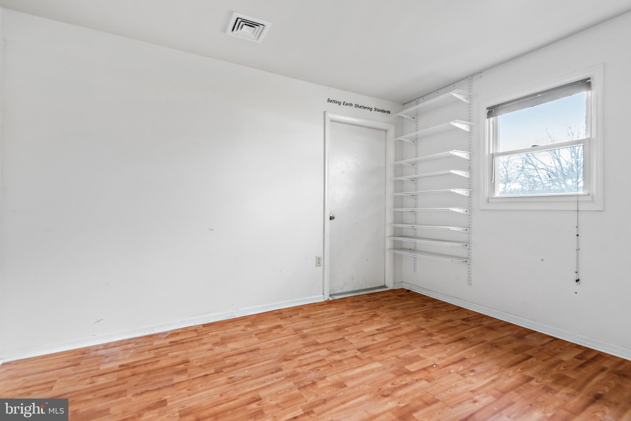 469 Amesbury Road Lancaster, PA 17601 - Photo 23 of 32 Gallery Image 23