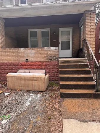 $1,050 | 727 Maytide Street, Pittsburgh, PA 15227