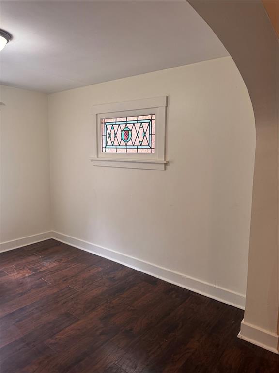 727 Maytide Street Pittsburgh, PA 15227 - Photo 3 of 16