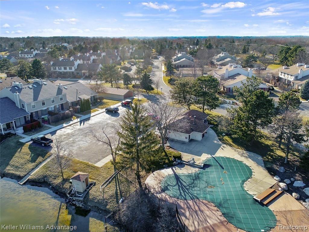 22313 Peach Tree Novi, MI 48375 - Photo 27 of 29