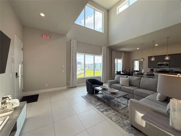 $3,500 | 7770 Sandy Ridge Drive, Unit 231, Reunion, FL 34747