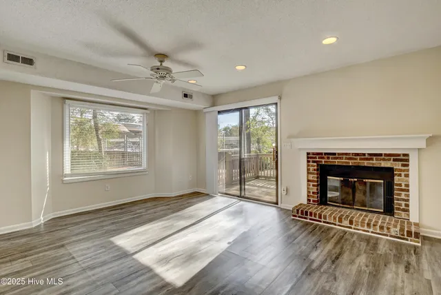 $2,425 | 2029 Eastwood Road, Unit 116, Wilmington, NC 28403