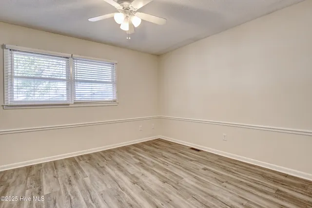 $2,425 | 2029 Eastwood Road, Unit 116, Wilmington, NC 28403