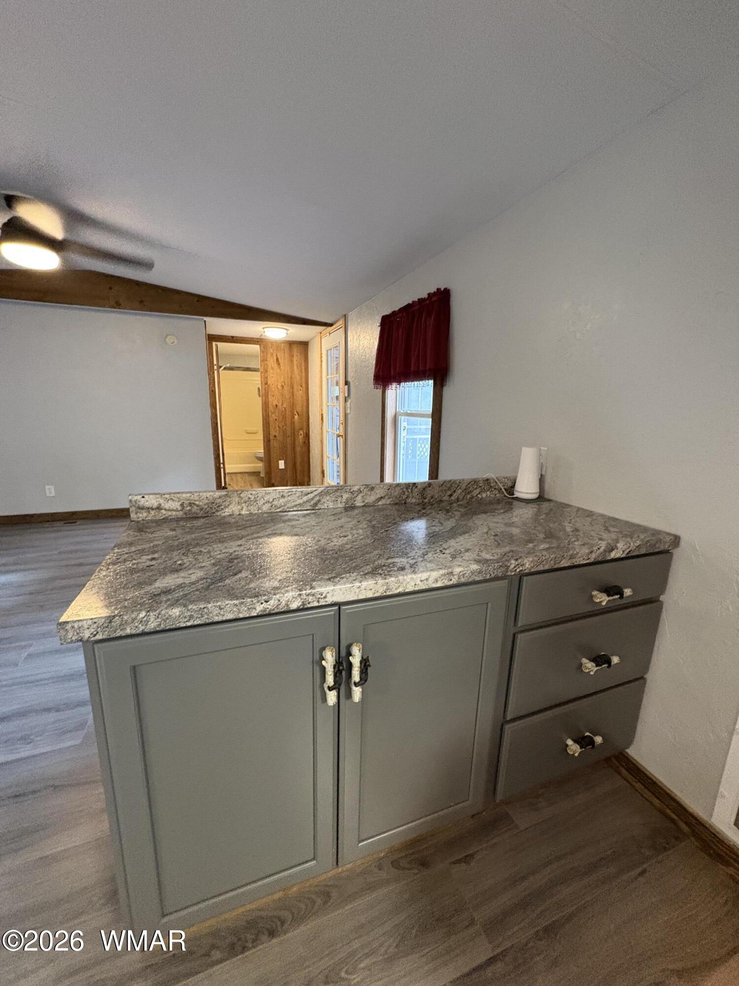 2800 South White Mountain Road, Unit 76 Show Low, AZ 85901 - Photo 9 of 14