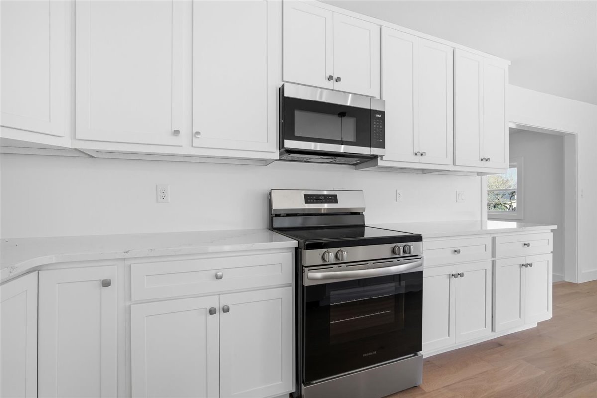 9646 Ridgewood Court Bloomington, IL 61705 - Photo 14 of 43