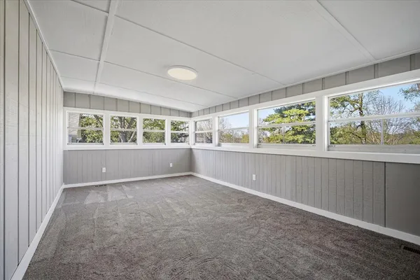 $435,000 | 9646 Ridgewood Court, Bloomington, IL 61705