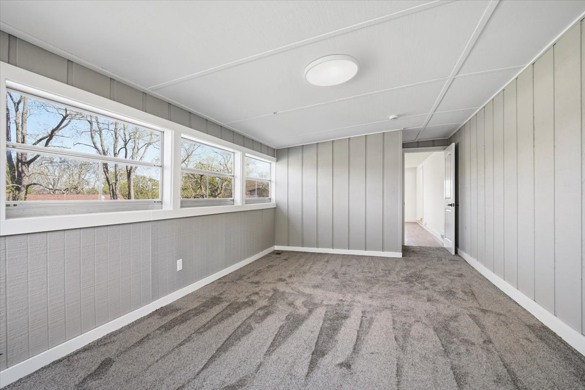 9646 Ridgewood Court Bloomington, IL 61705 - Photo 20 of 43