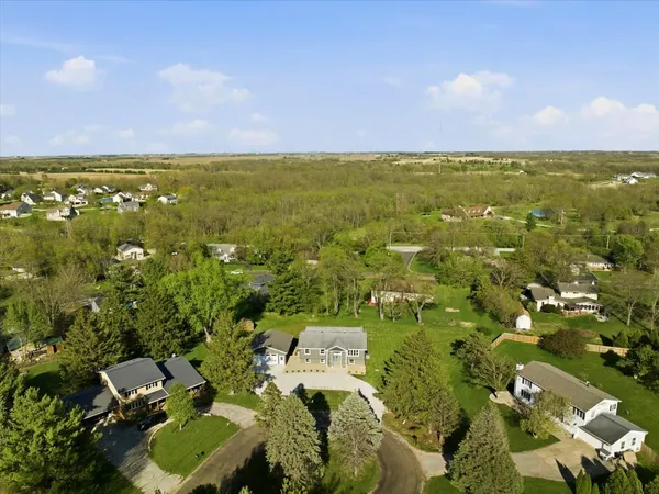 $435,000 | 9646 Ridgewood Court, Bloomington, IL 61705