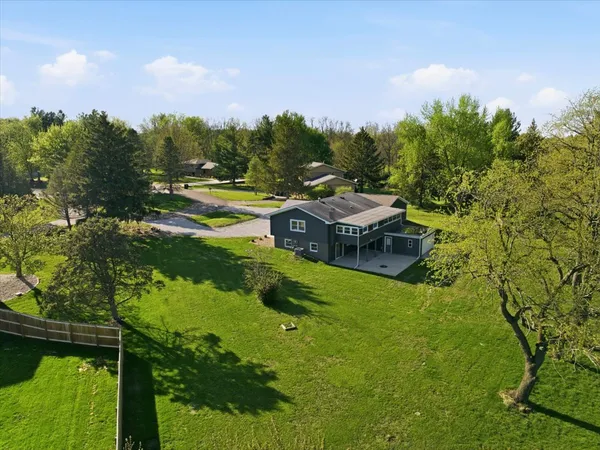 $435,000 | 9646 Ridgewood Court, Bloomington, IL 61705