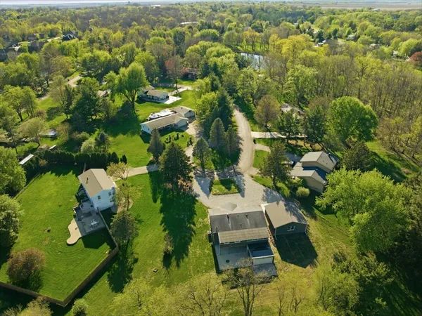 $435,000 | 9646 Ridgewood Court, Bloomington, IL 61705