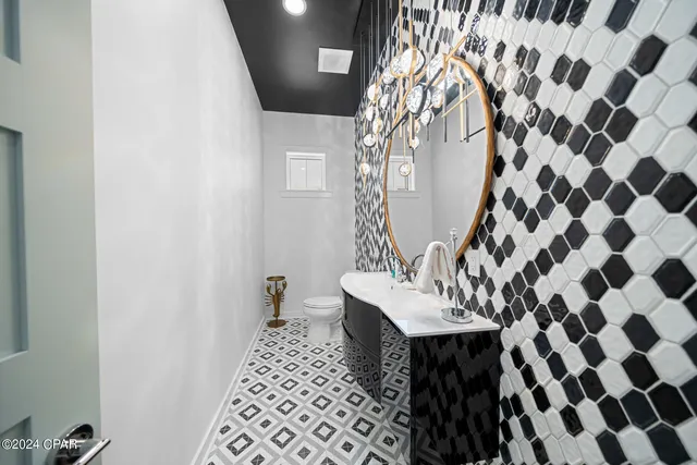 $5,250,000 | 9704 Beach Boulevard, Panama City, FL 32408