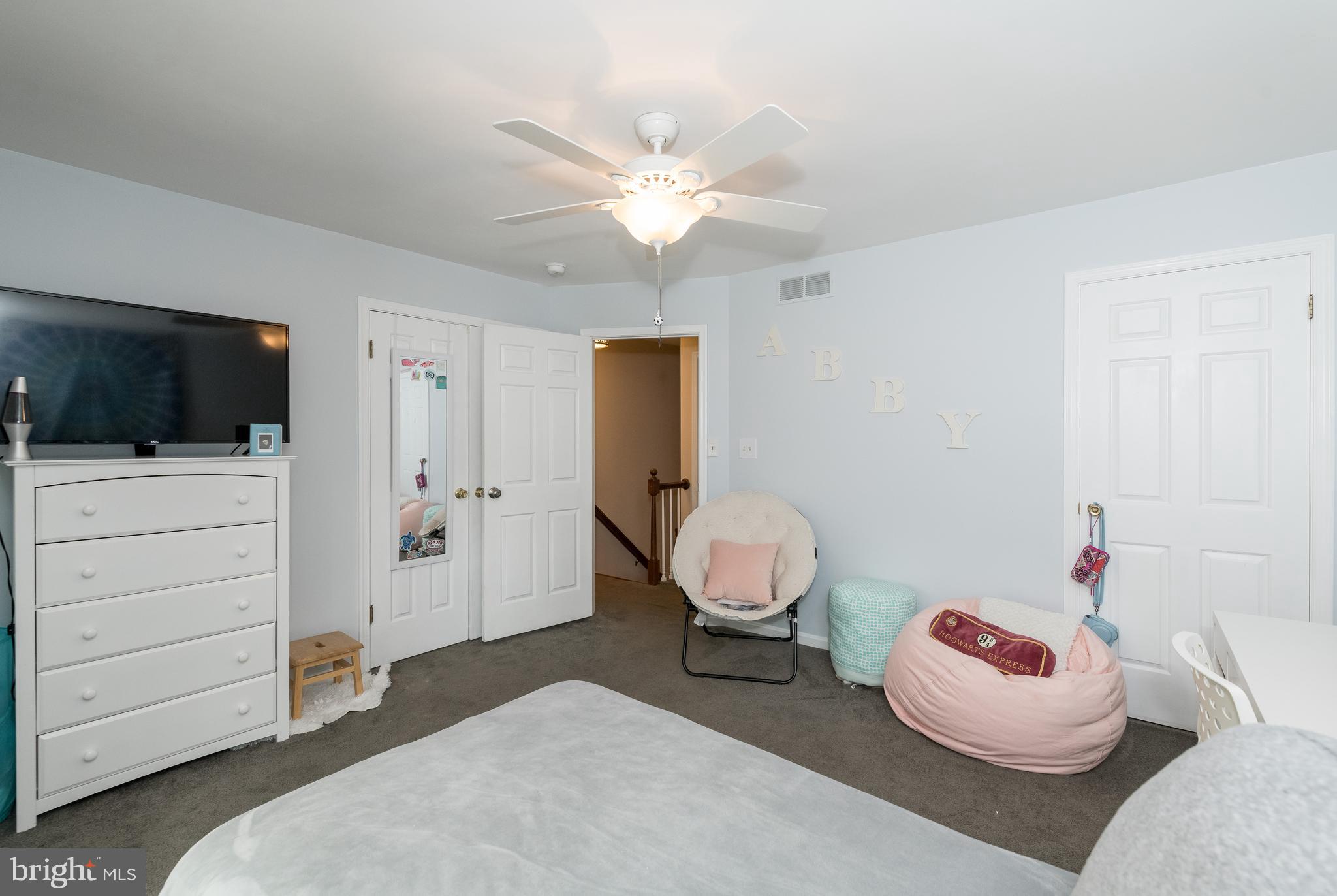 1007 Valewood Road Towson, MD 21286 - Photo 28 of 49 a bedroom with a bed and wooden floor