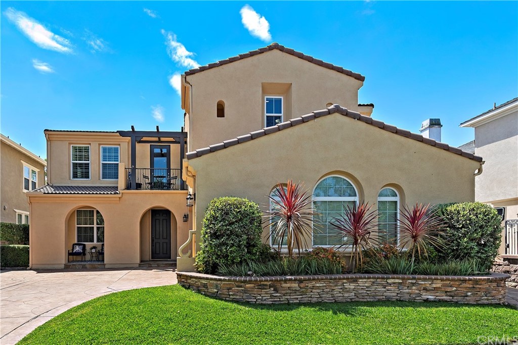 Welcome to 16 Melody, Ladera Ranch!