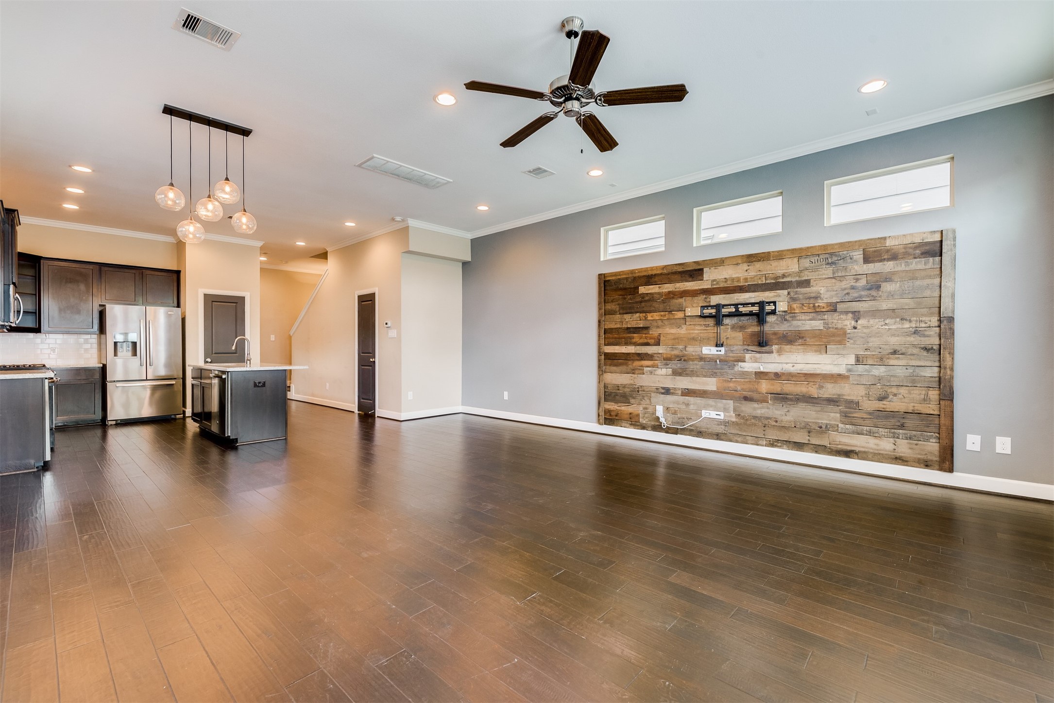 5807 Larkin Street Houston, TX 77007 - Photo 11 of 33