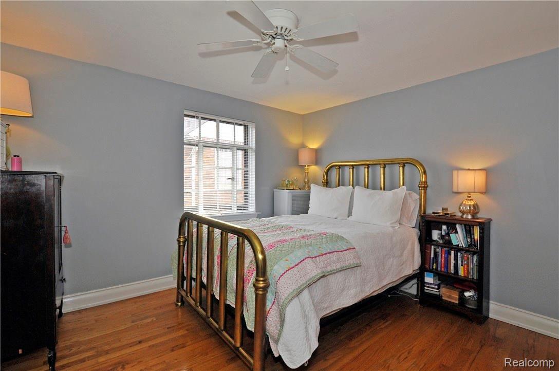 264 Lewiston Road Grosse Pointe, MI 48236 - Photo 26 of 40 21.jpg