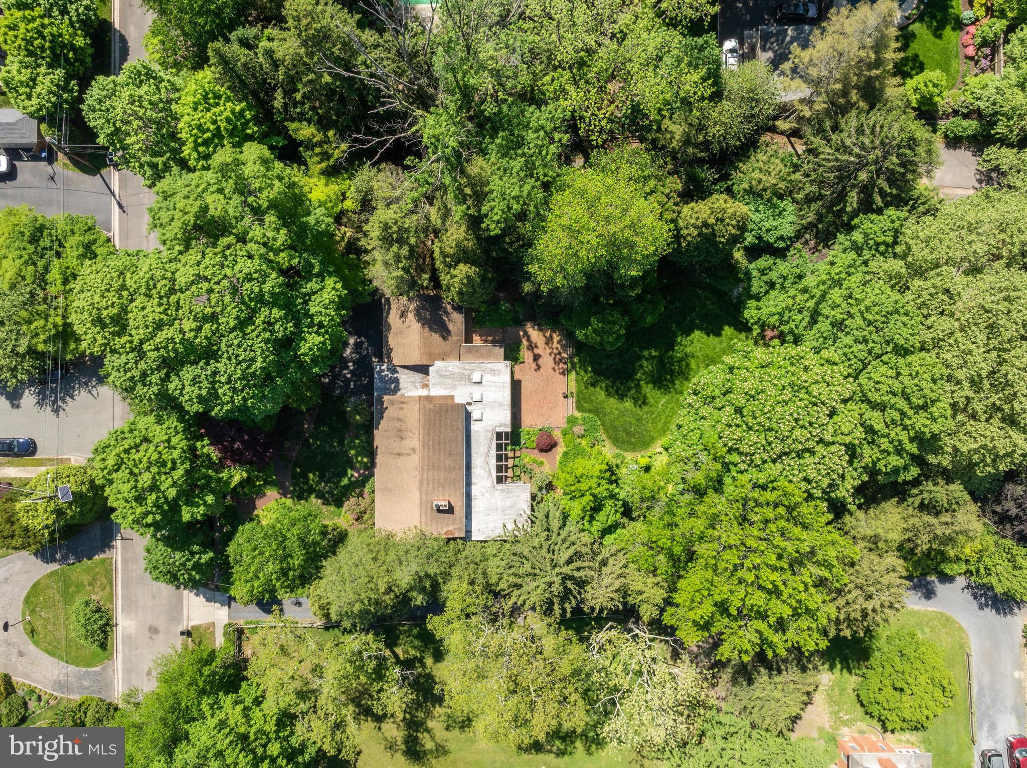 614 Chestnut Street Moorestown, NJ 08057 - Photo 76 of 86 an aerial view of a house with a yard and outdoor seating