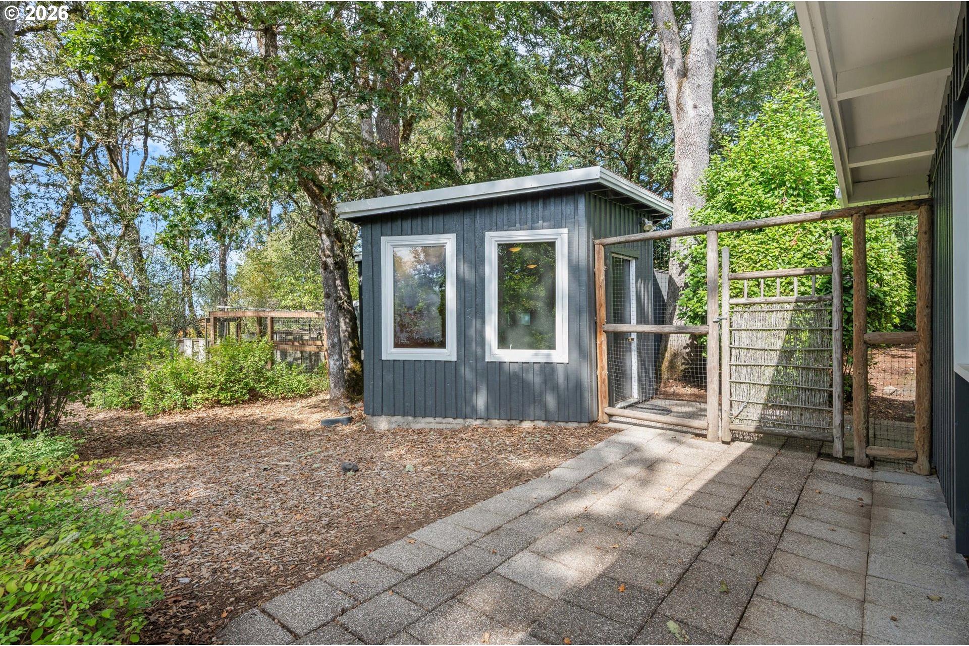 2606 Spring Boulevard Eugene, OR 97403 - Photo 47 of 48 Gallery Image 47
