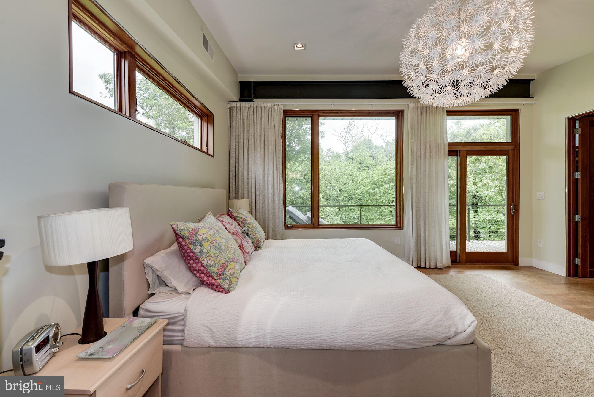 6 Thorne Road Cabin John, MD 20818 - Photo 17 of 39 Master bedroom