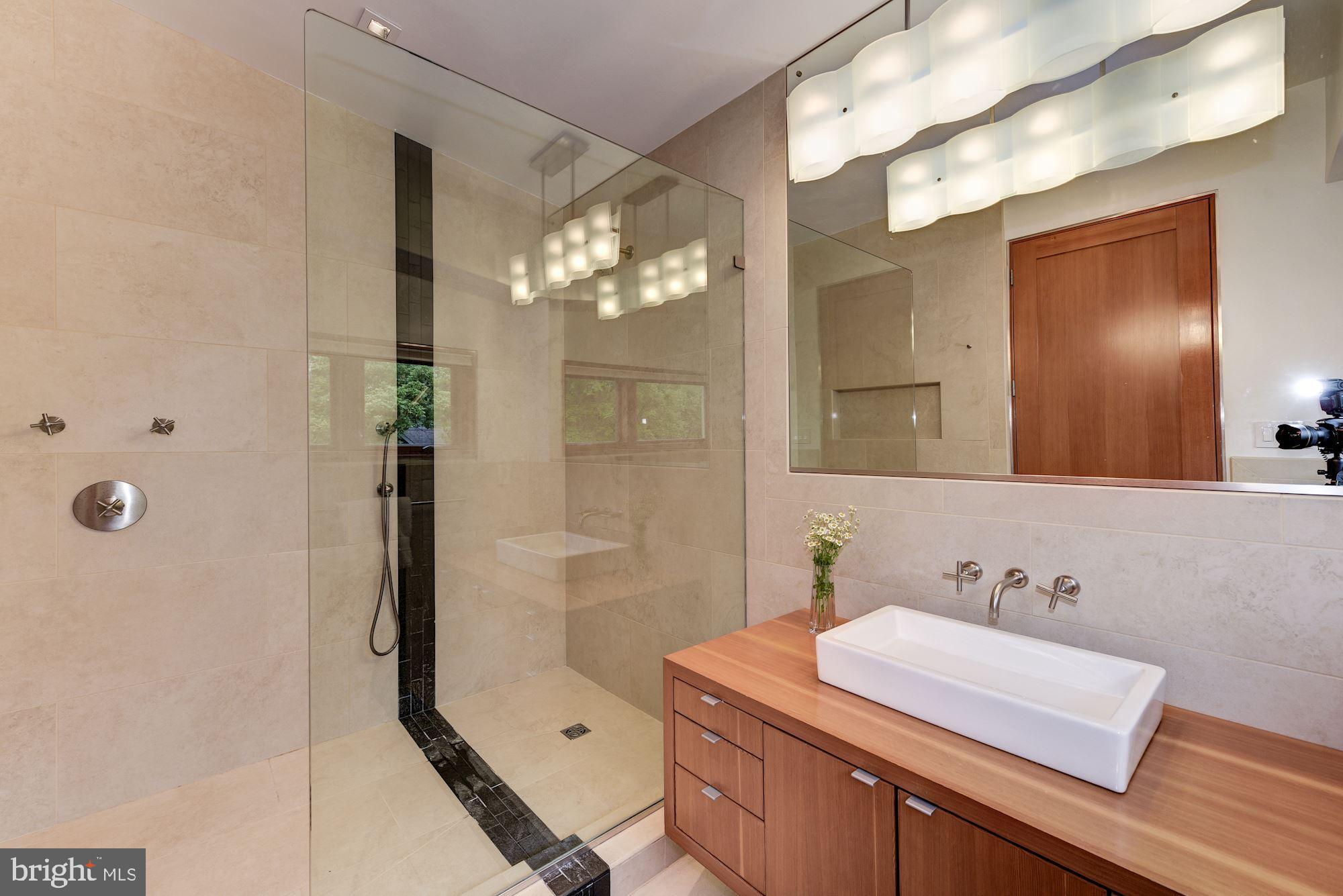 6 Thorne Road Cabin John, MD 20818 - Photo 23 of 39