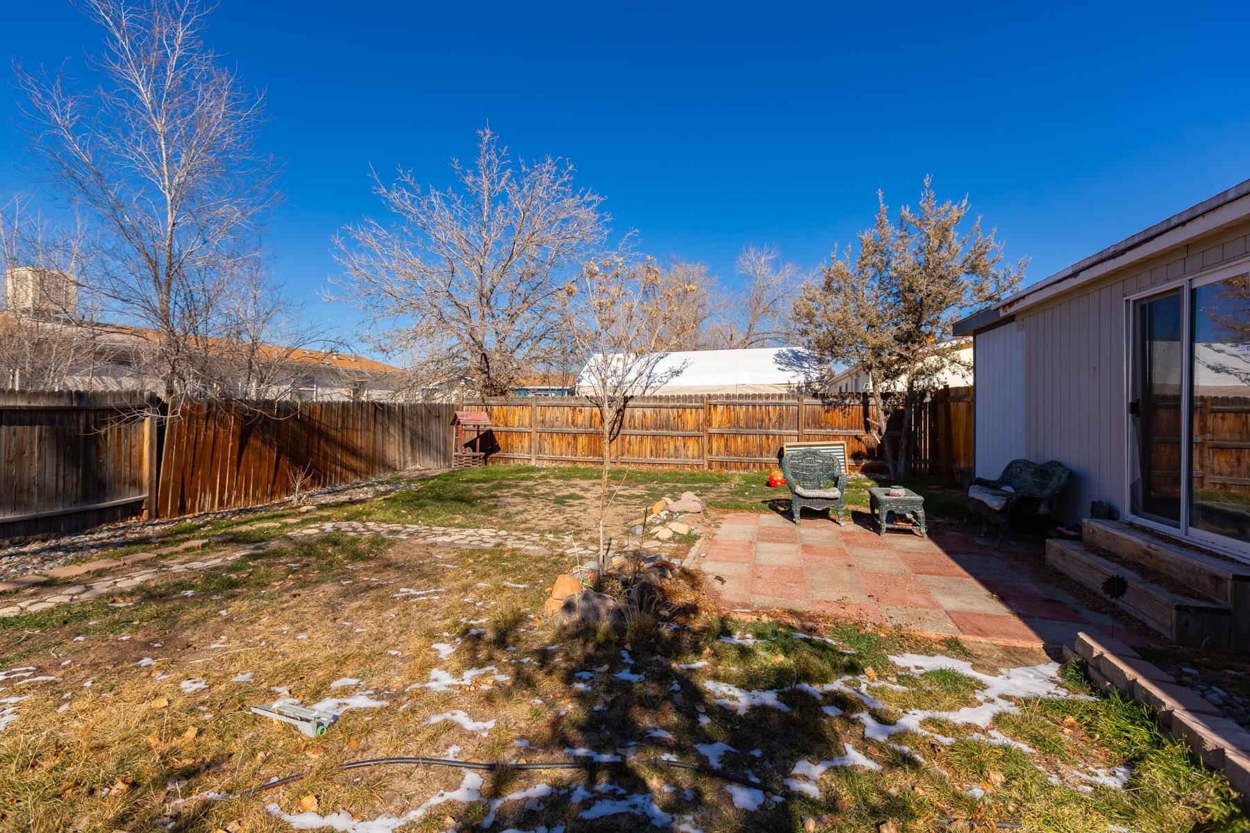443 Florence Road Grand Junction, CO 81504 - Photo 33 of 40 a view of a backyard of the house