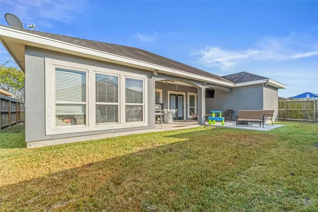 $368,000 | 8245 Rock Crest Drive, Corpus Christi, TX 78414