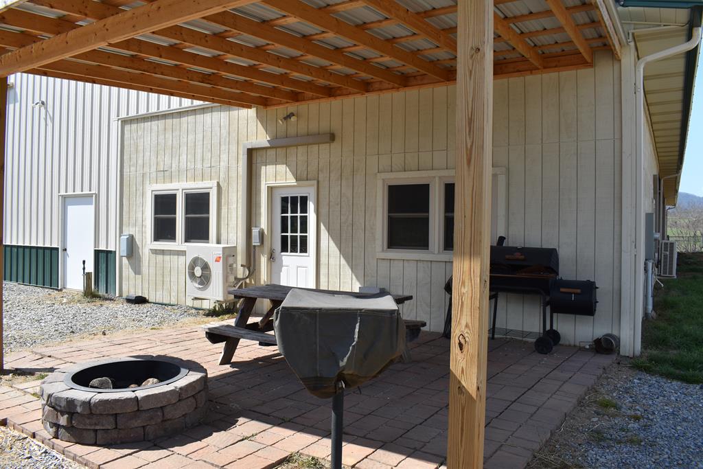 2388 Carsonville Road Independence, VA 24348 - Photo 9 of 64 Gallery Image 9