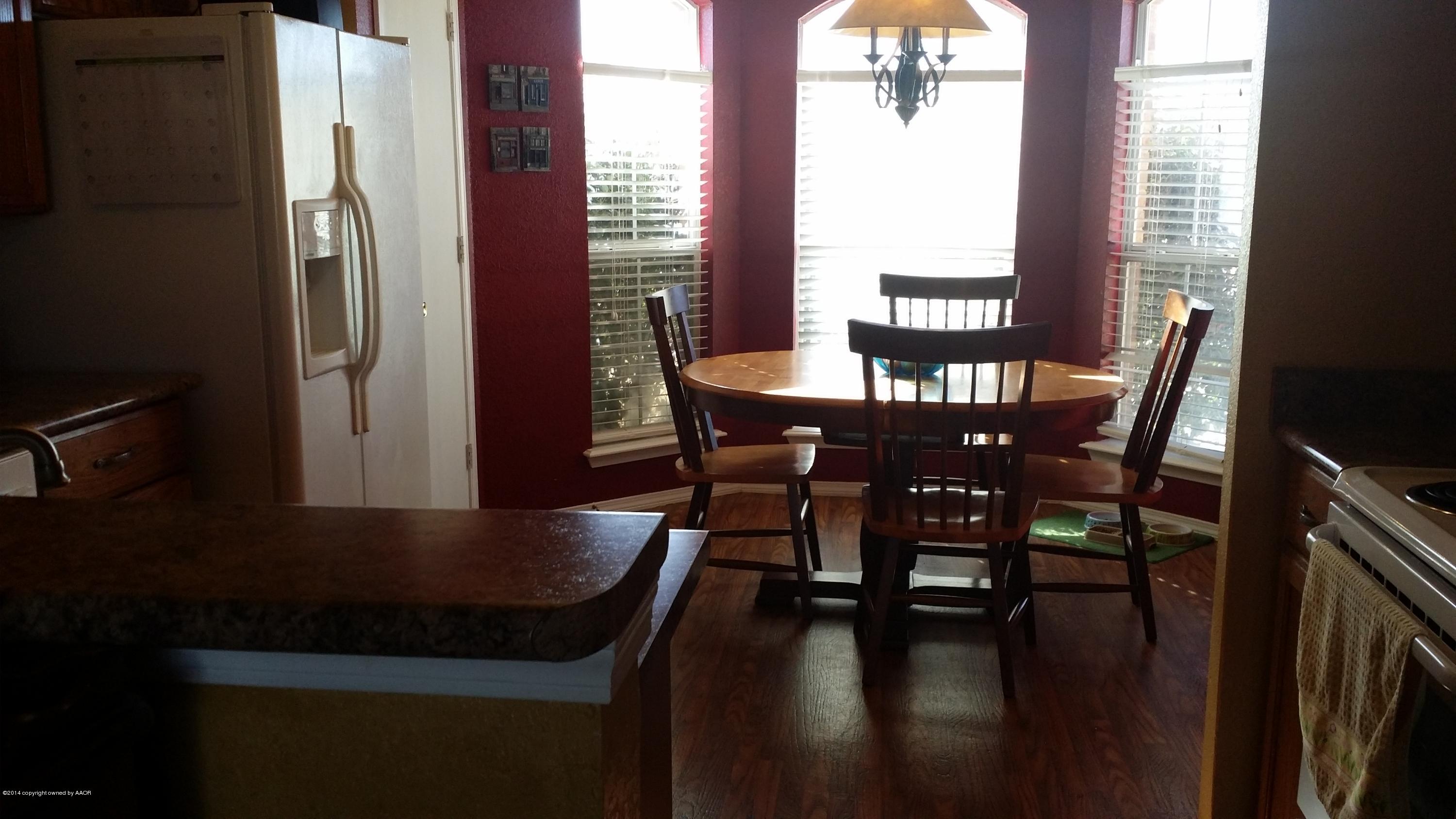 1148 Shasta Drive Amarillo, TX 79110 - Photo 10 of 22 Dining area