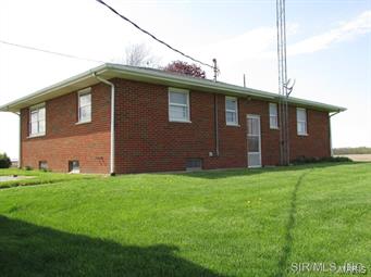 10266 East 17th Road Irving, IL 62051 - Photo 3 of 19 Gallery Image 3
