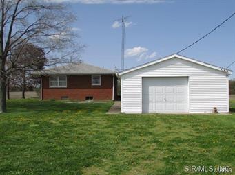 10266 East 17th Road Irving, IL 62051 - Photo 6 of 19 Gallery Image 6