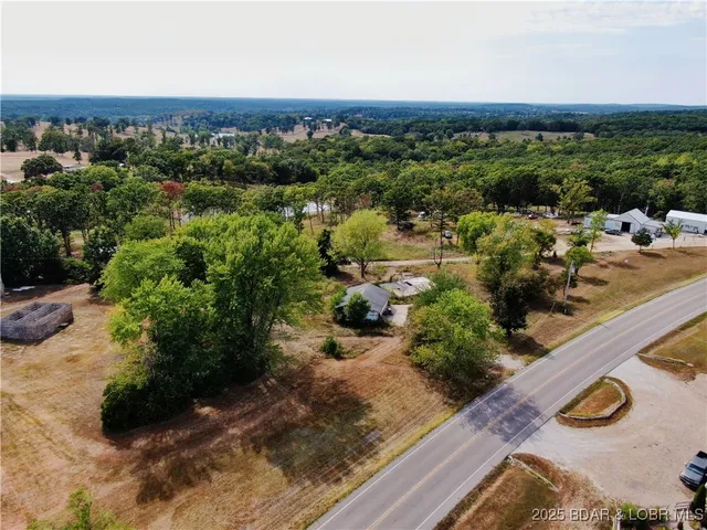$80,000 | 27 Russell Loop, Brumley, MO 65017